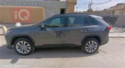 تۆیۆتا ڕاڤ 4